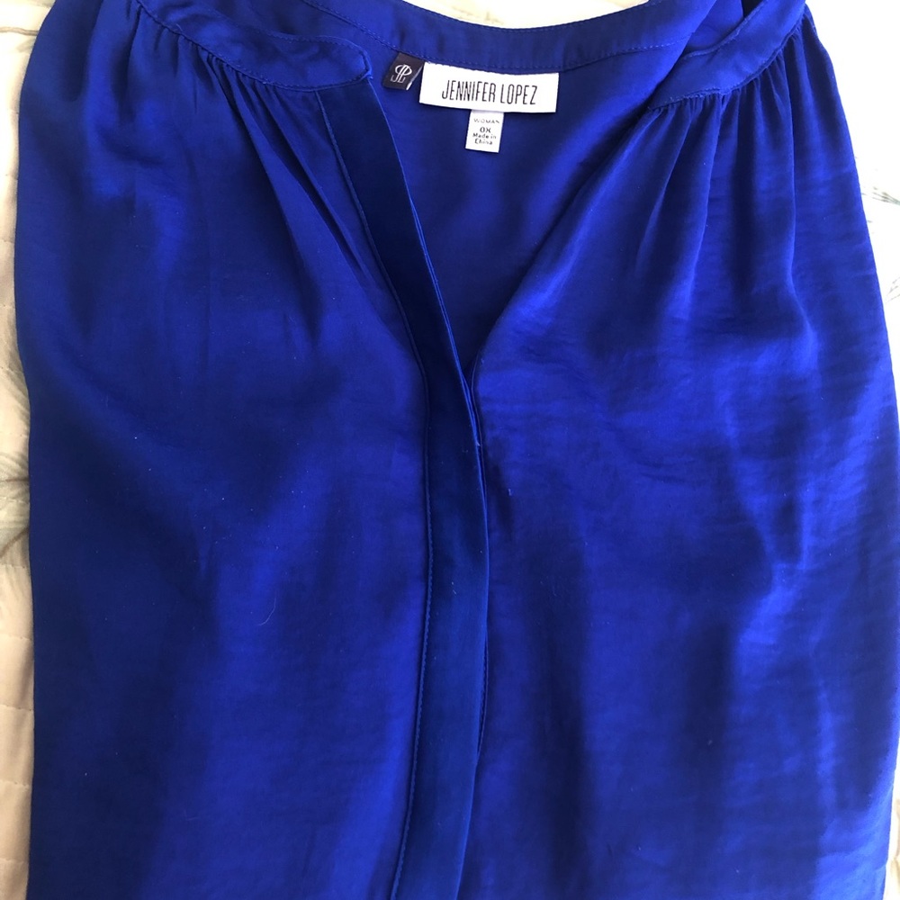 Jennifer Lopez electric blue 0X blouse